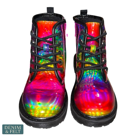 Steve Madden Kids Rainbow Combat Boots Size 13 Girls Holographic Lace-Up Zip - Picture 1 of 10
